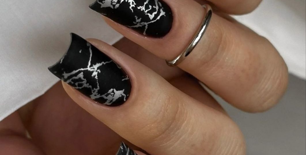 Домашний уход за ногтями рук