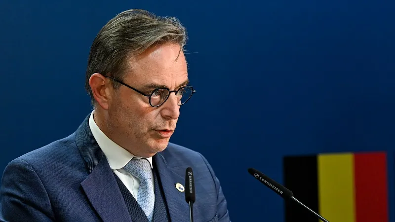 Барт де Вевер не поддаётся давлению со стороны Еврокомиссии
Фото:
European Union