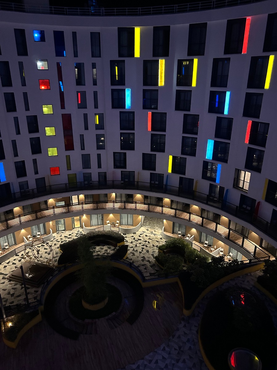 Внутренний двор отеля