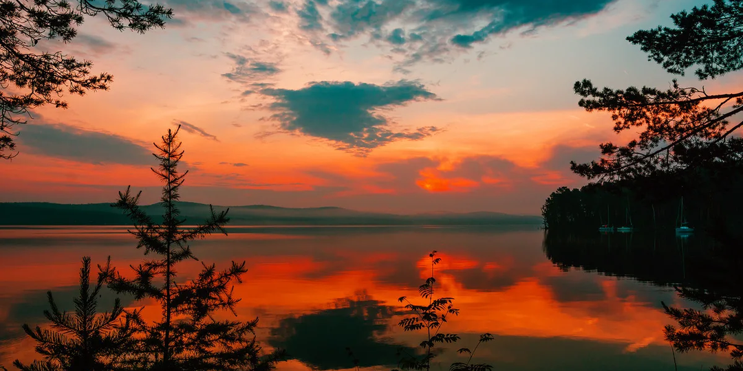 Когда слёзы превращают горы в озёра: страшно‑красивые легенды Урала
