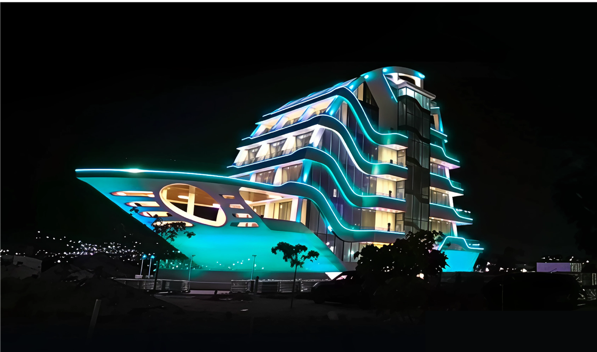 Реализованный проект VARTON и AWADA. Ресторан "Парус", г. Махачкала.