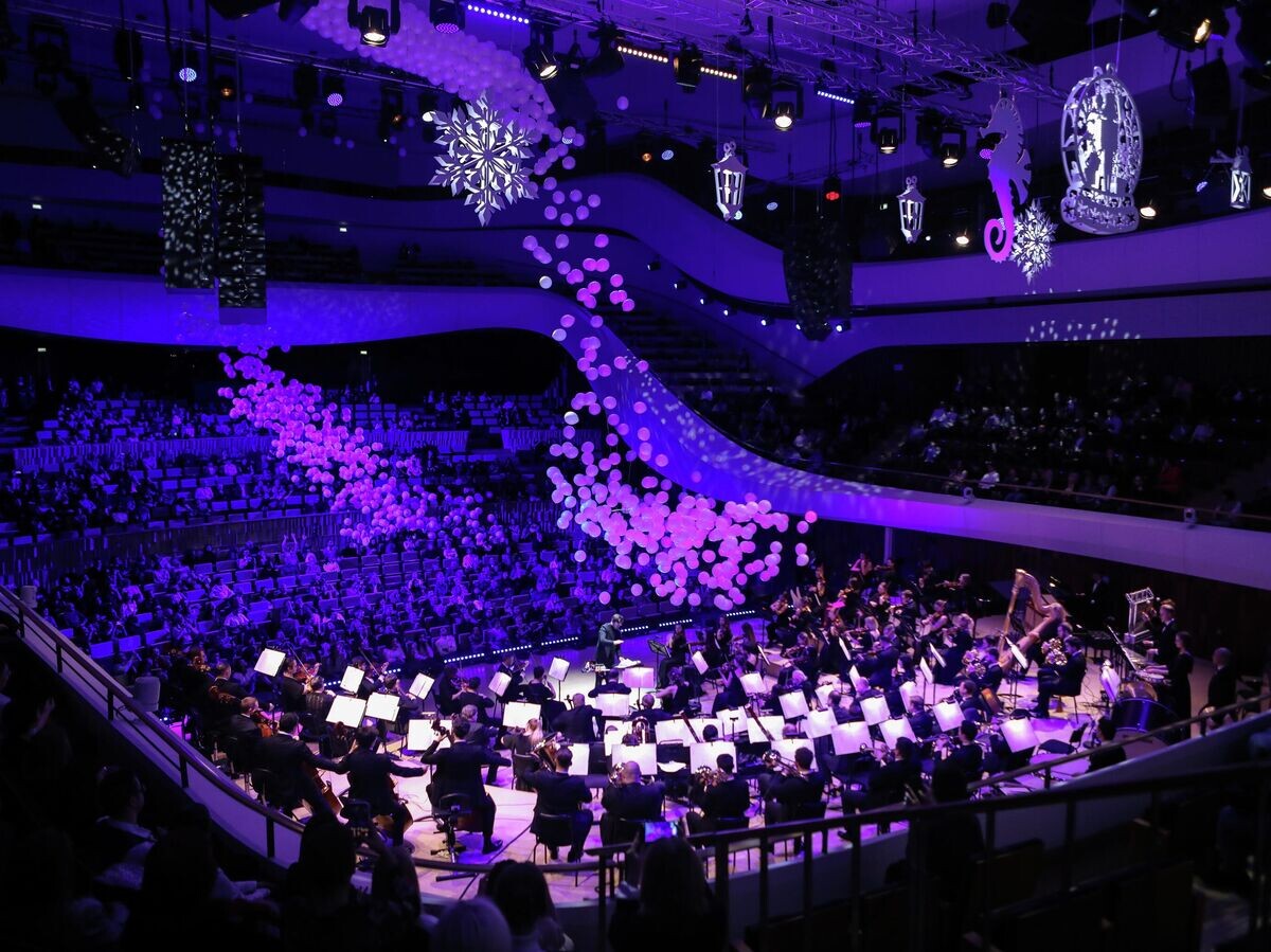    Новогодний концерт в Зале Зарядье© Фото предоставлено пресс-службой Зала Зарядье