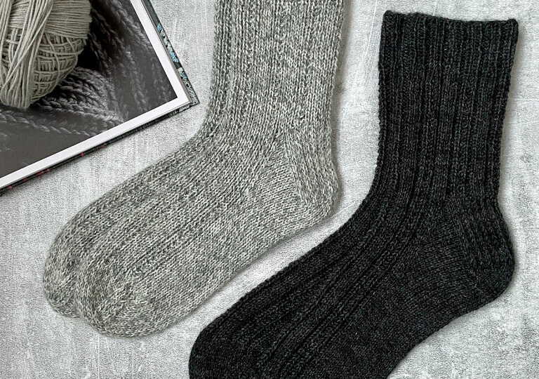 Описание вязания мужских носков спицами
