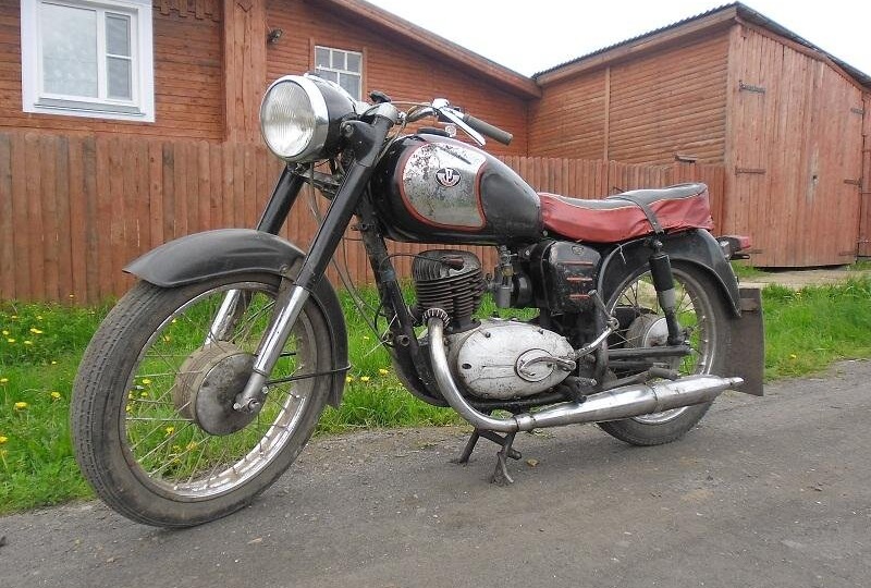 Советские мотоциклы-неудачники: какие модели избегали опытные мотоциклисты