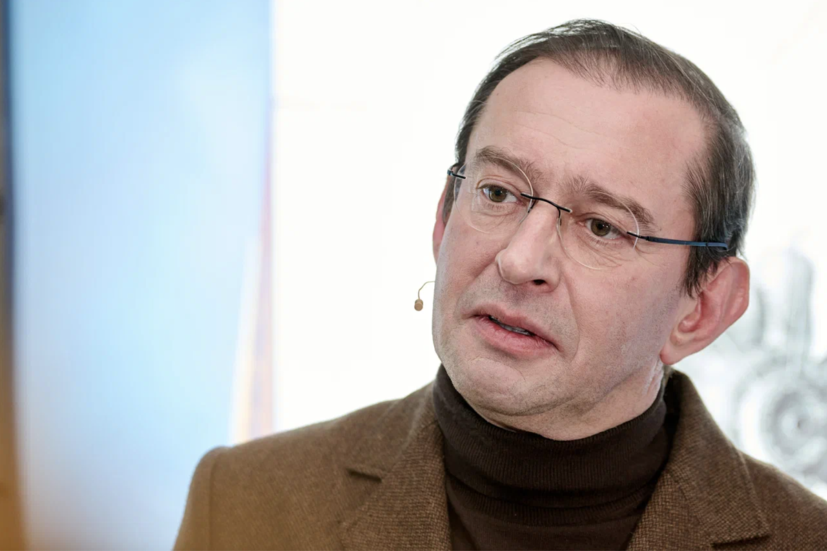 Константин Хабенский