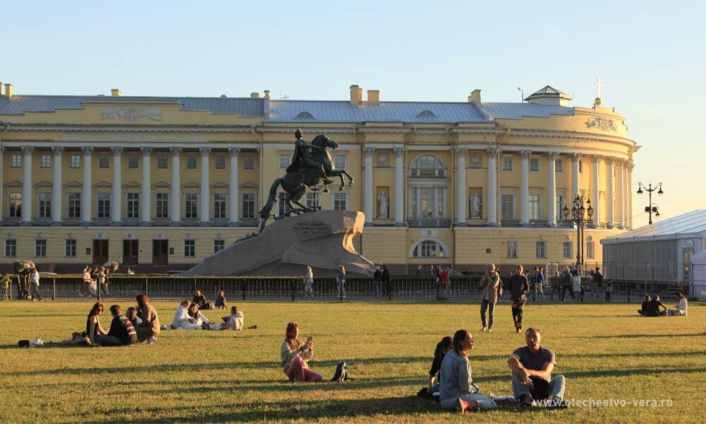 Санкт-Петербург: культурная столица России. Вид на памятник императору Петру I. Фото: Игорь Мартынов / «Отечество и вера».