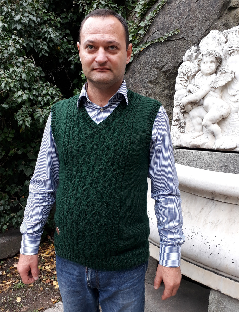 Мужской жилет . Работа автора. Фото автора.