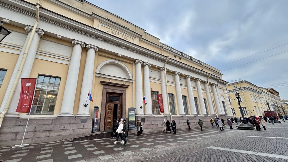 В Русском музее в корпусе Бенуа проходит выставка одного из самых интересных художников  конца 19-го - начала 20-го веков