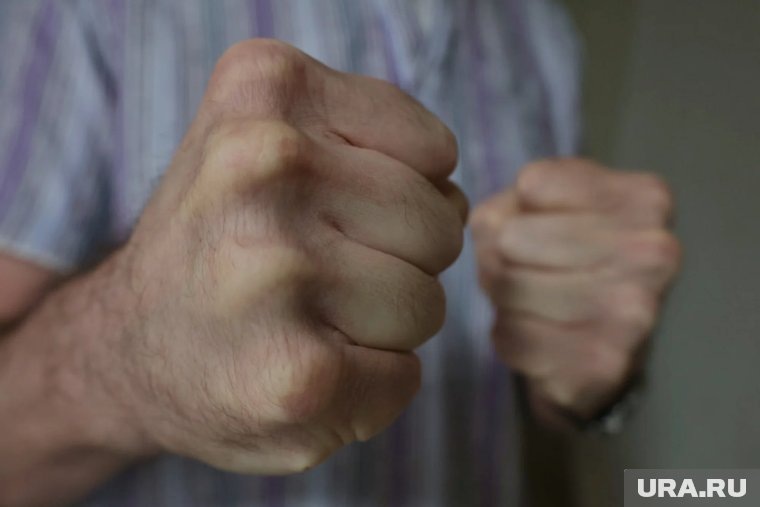     Мэру Енисейска сломали нос по время личного приема (архивное фото)