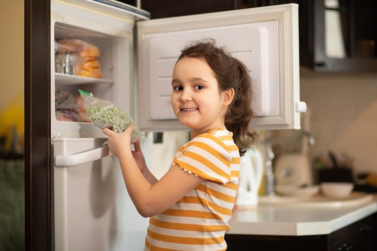 Что там у нас? Источник: Zulfiska / Shutterstock / FOTODOM📷
