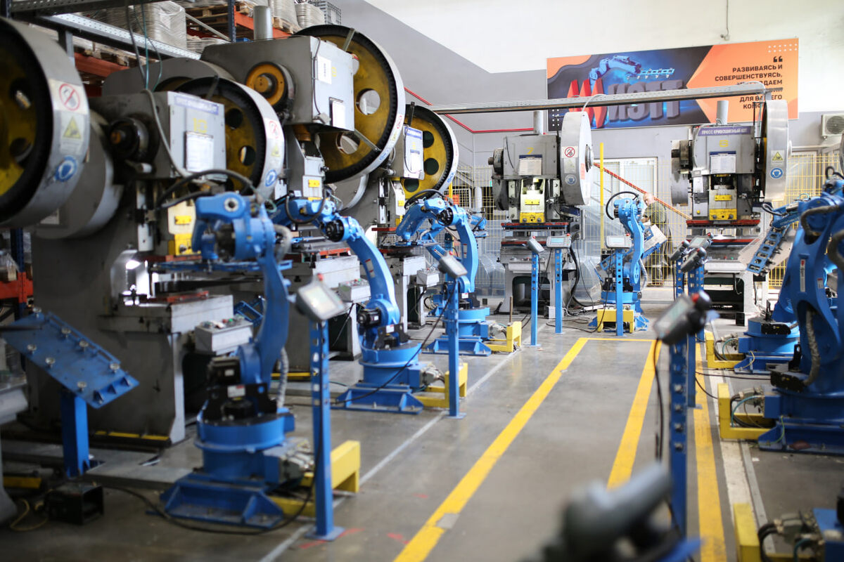 Роботизированная линия сборки конвекторов Kalashnikov