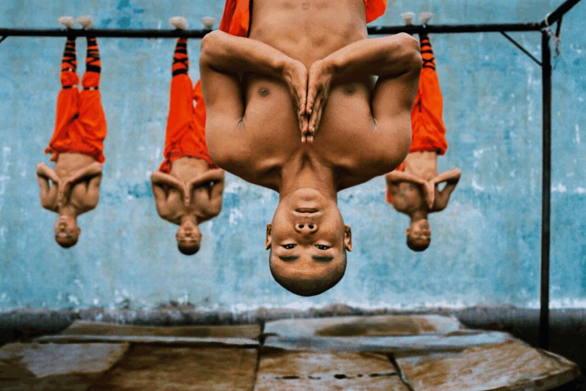 Галерея Люмьер📷Стив Маккарри, Shaolin Monks Training