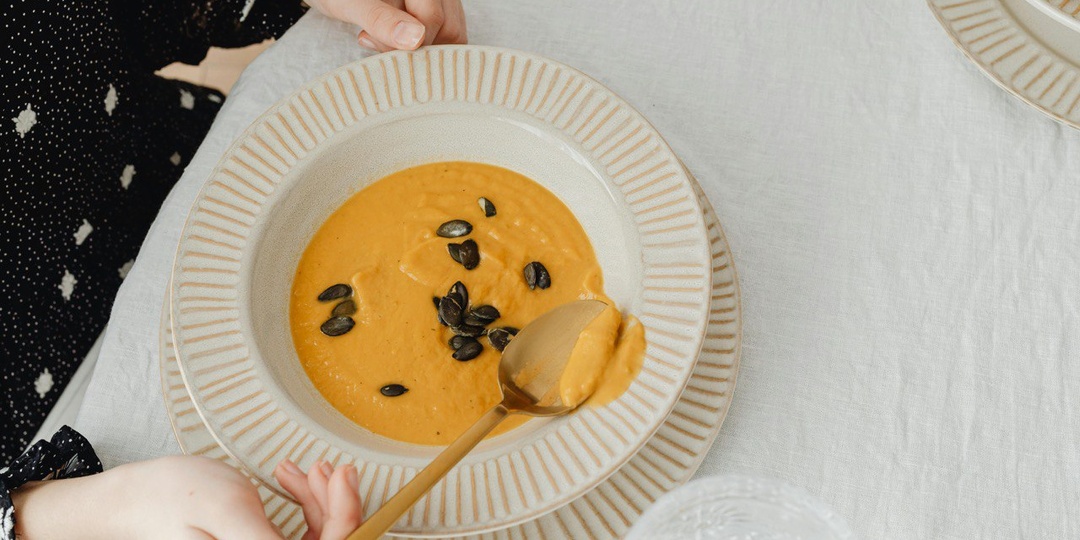 3 кремовых супа по столу N5