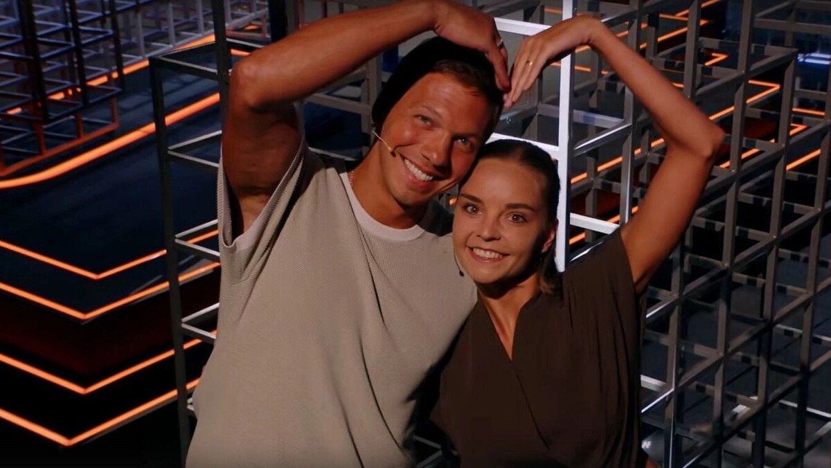    Дина Аверина и Дмитрий Соловьев на шоу «Это Логично»   «VK Видео» / Шоу «Это Логично»