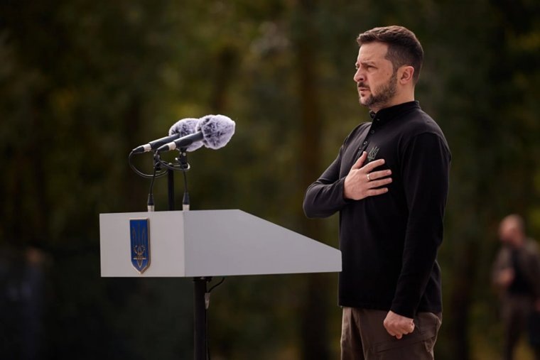     Зеленский не уточнил, будет ли он в составе делегации Украины