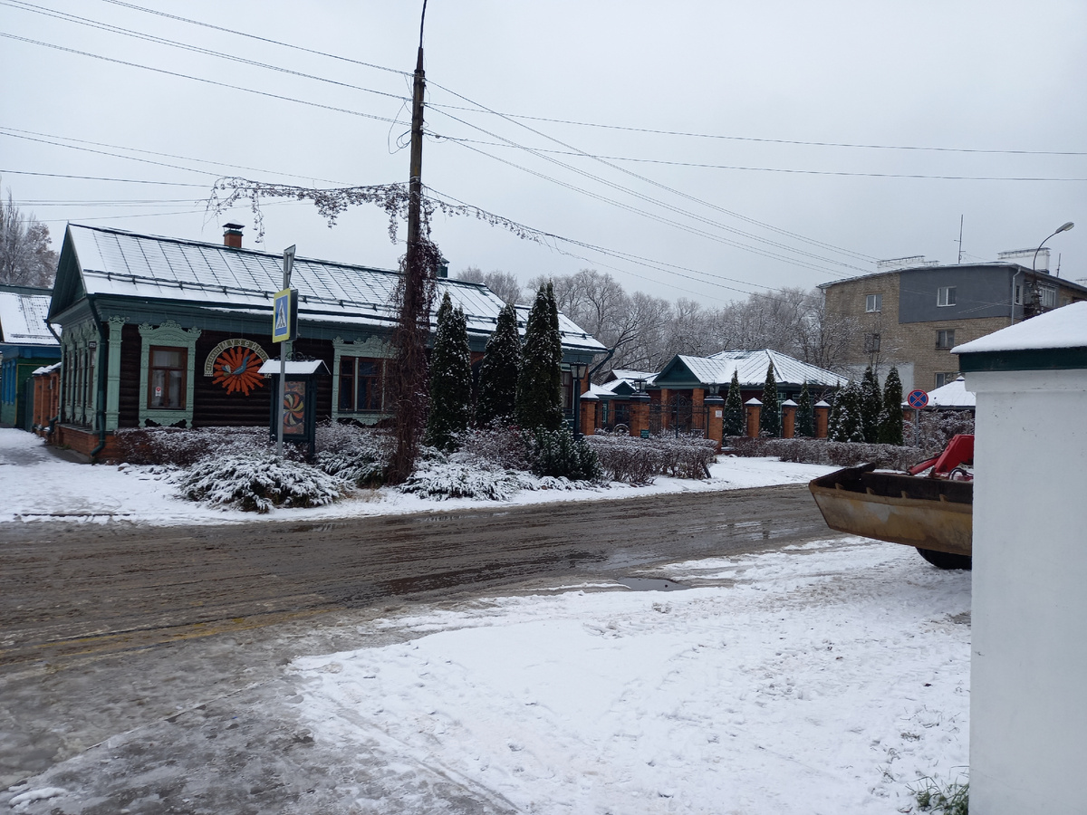 То снег, то дождь. Фото автора.