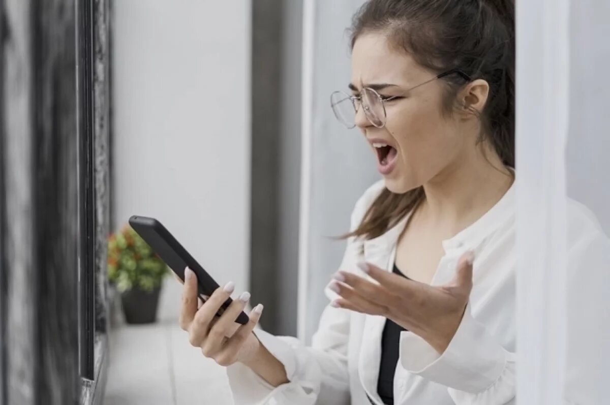    РКН намерен постепенно ограничить работу WhatsApp* из-за нарушений закона