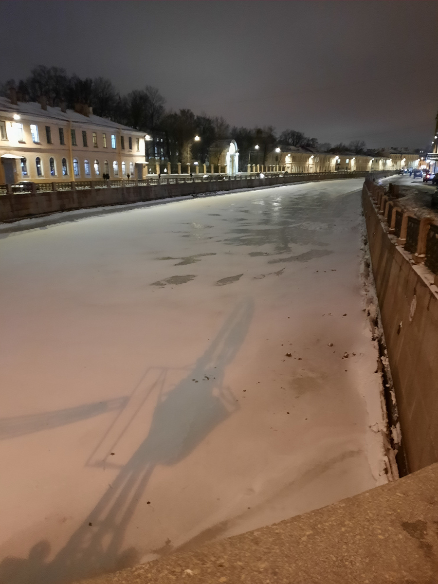 Канал Грибоедова в Санкт-Петербурге зимой