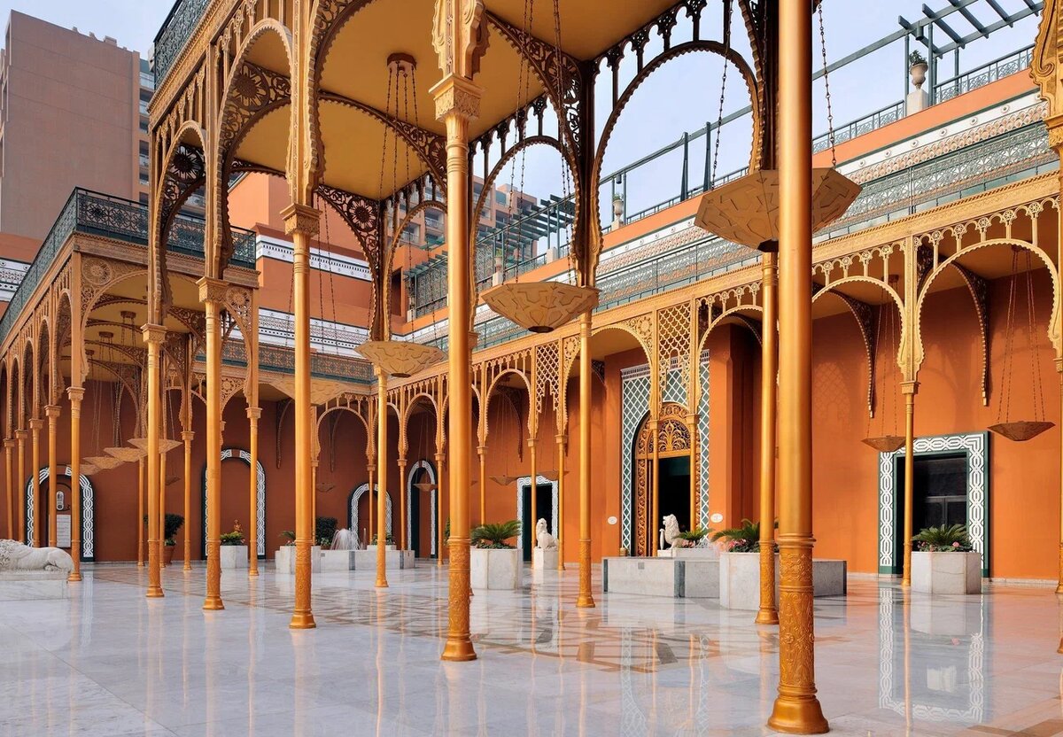 Внутреннее пространство отеля Cairo Marriott Hotel