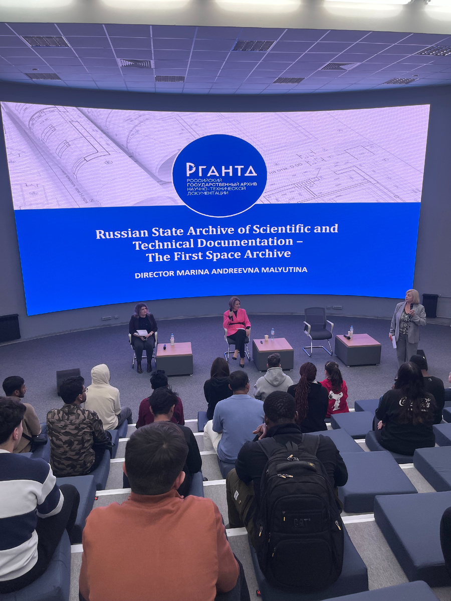 Встреча представителей РГАНТД с иностранными студентами Московского политехнического университета; Москва, ноябрь 2025г.