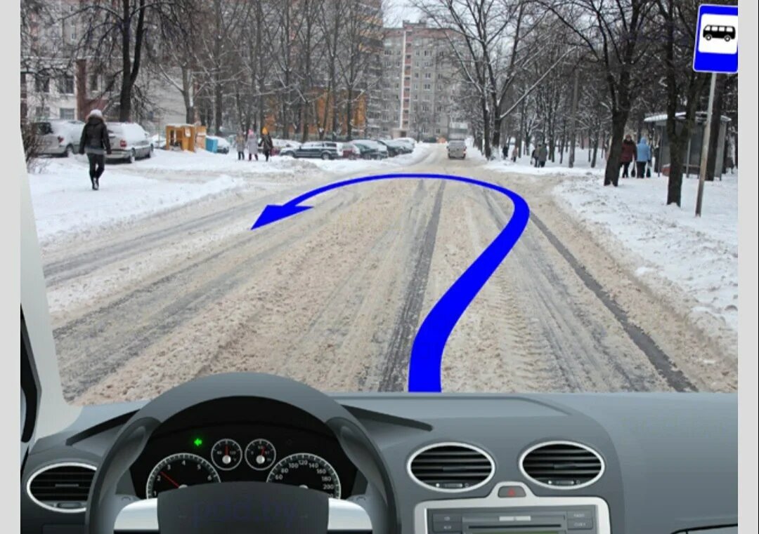 Могу ли я сделать моневр, если нет разметки. Картинка в свободном доступе.