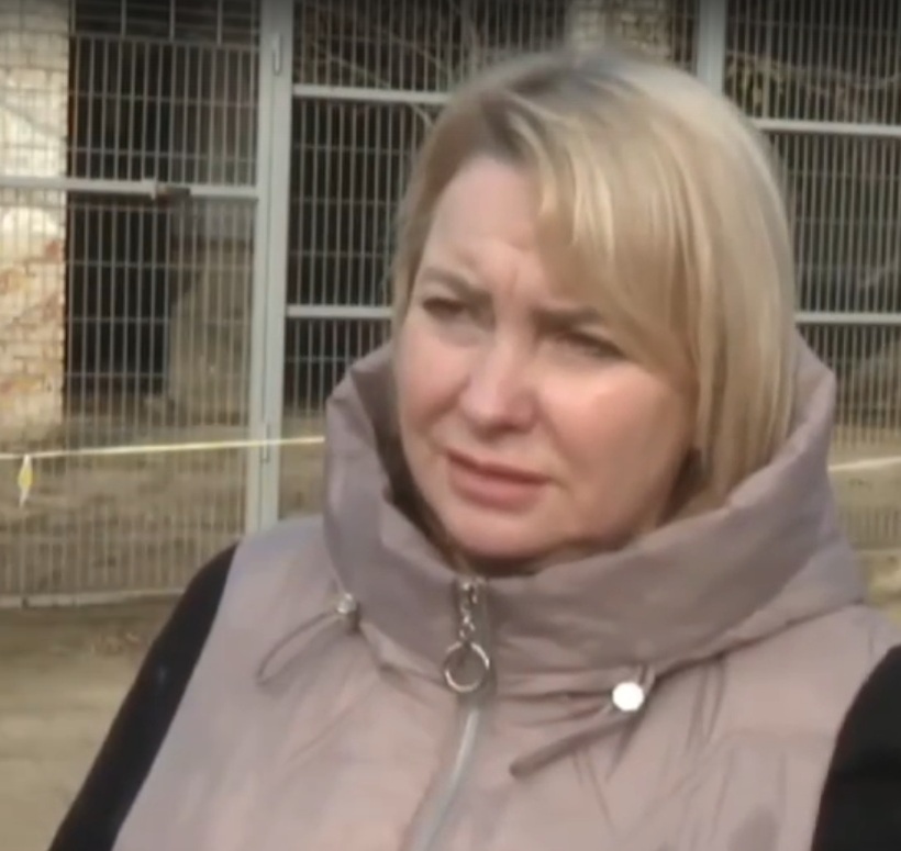 Анжела Макарова, руководитель приюта «Дино»📷    Из-за насморка медведю Мише сделали лоботомию: ветеринар из Волжского возила с волонтерами зверя на операцию в Санкт-Петербург
