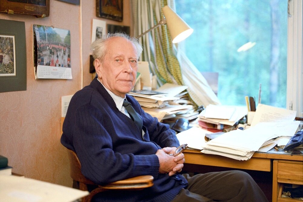 Дмитрий Сергеевич Лихачёв