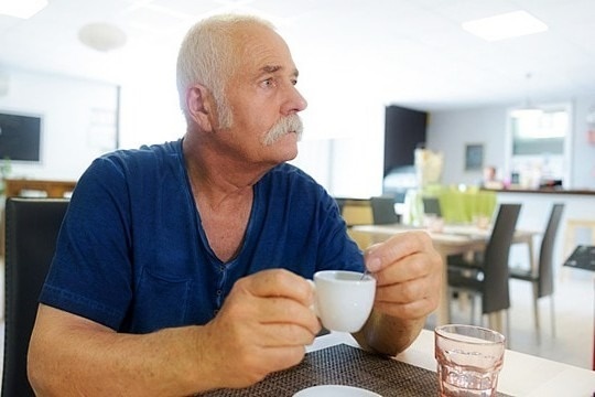 И вот тогда я окончательно убедился - тело после 60 не прощает утренних ошибок.
