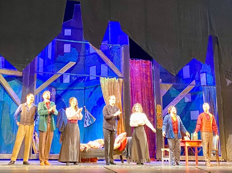 Фото Астраханского театра оперы и балета 