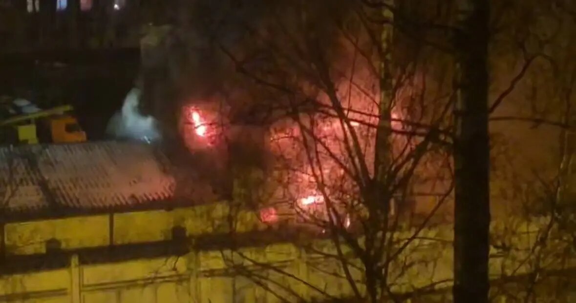    Фото: скриншот видео телеграм-канала Мегаполис | ДТП и ЧП | Санкт-Петербург | Питер