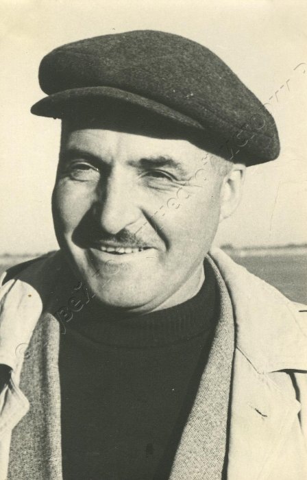 Фотография. Симонов Константин Михайлович (1915-1979) - прозаик, поэт, общественный деятель. 1958 г. Узбекская ССР, г. Ташкент. ГМПИР, Фонд фотографических источников