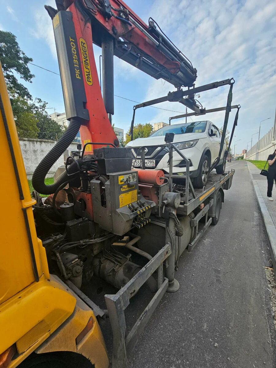 Эвакуатор Шмель