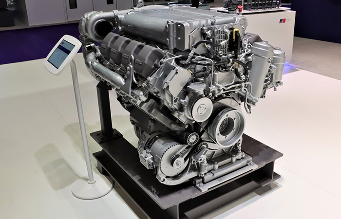Новый двигатель MTU 8V199TE23