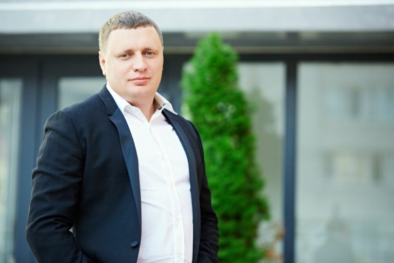 Из-за вероятного уголовного дела Кубарева «подвисла» школа в “Мегаполис-Парке”