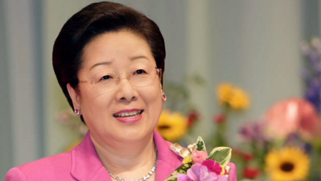 Сооснователь Церкви Объединения Хан Хакча 