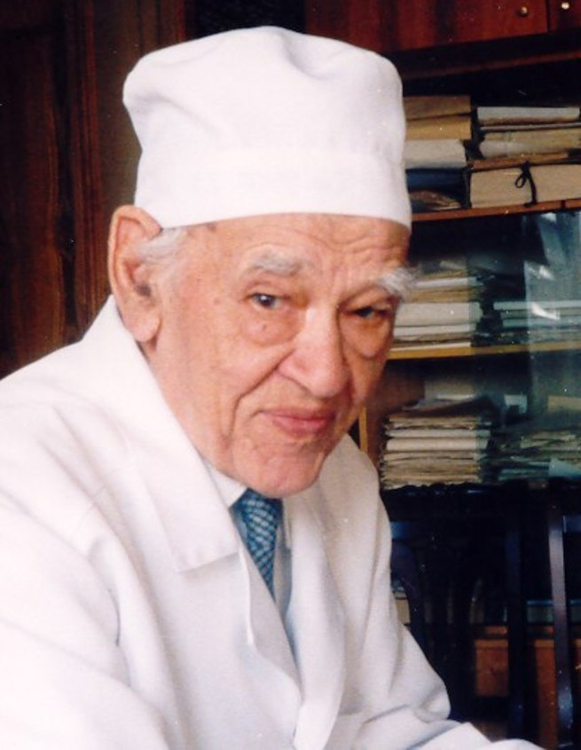 Академик Федор Углов. Посленюю операцию сделал в 100 лет