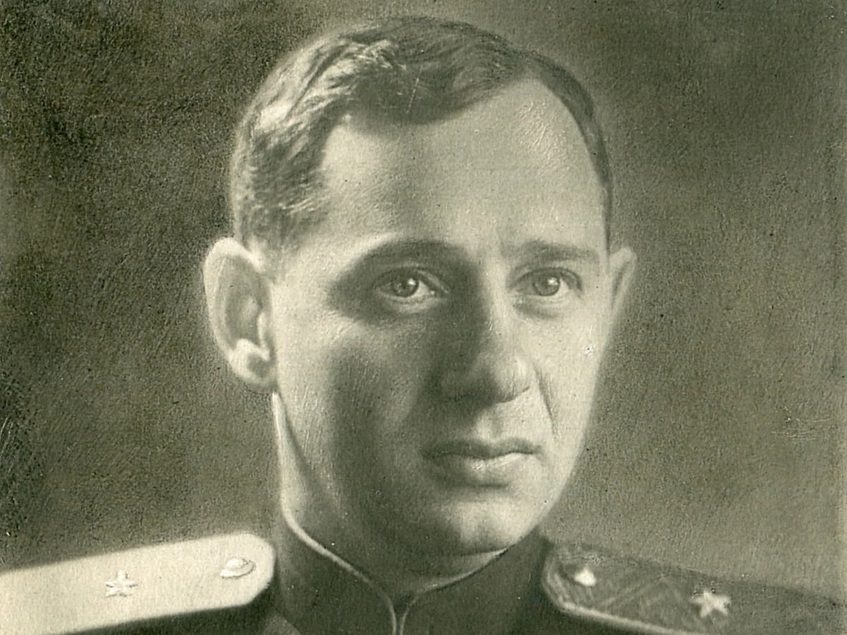     Исаак Зальцман в годы работы на челябинском Кировском заводе