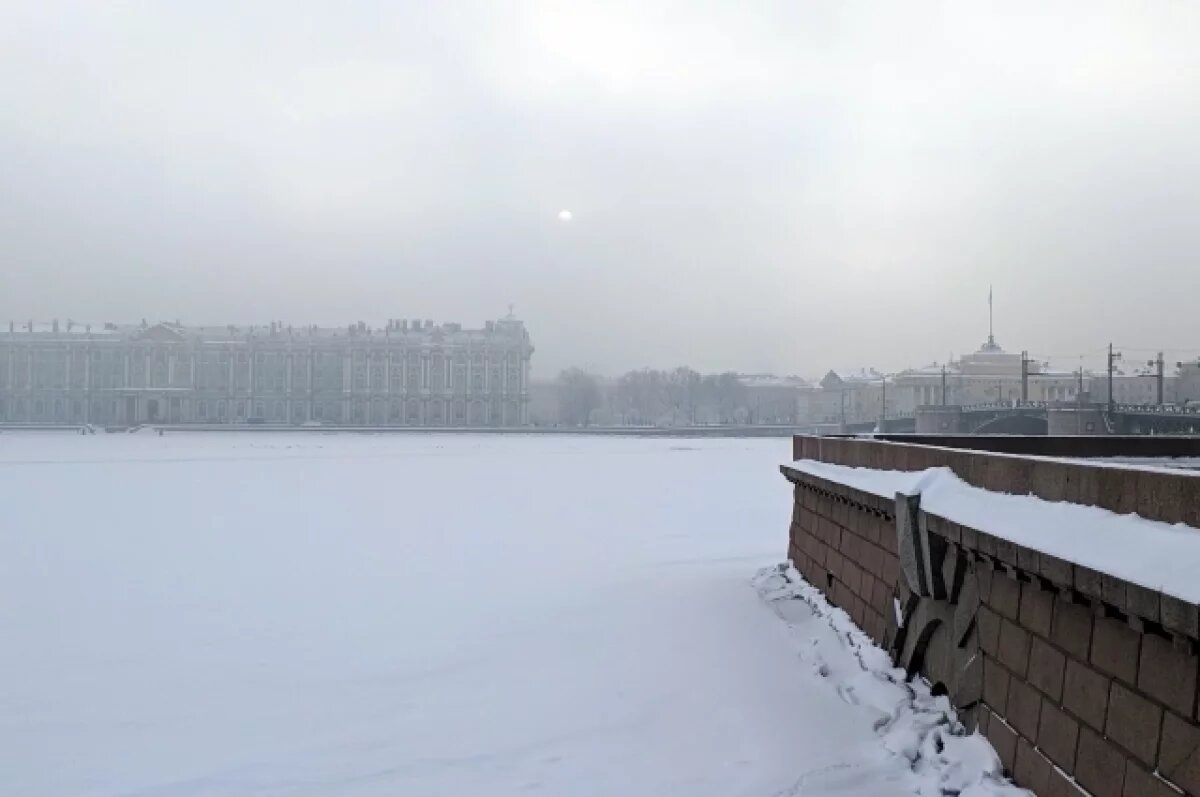    В Петербурге циклон устроит дождливую погоду