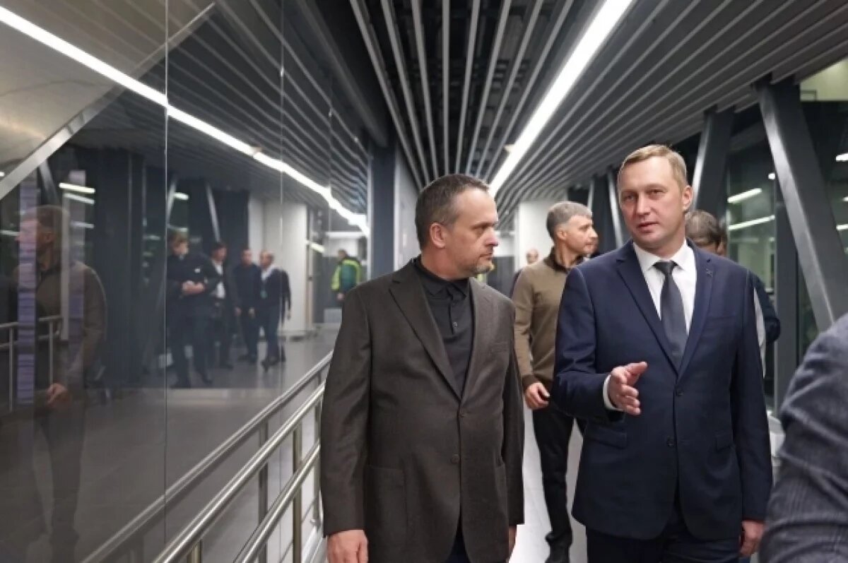    Министр транспорта РФ Никитин посетил аэропорт Саратова