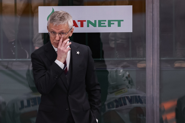    Игорь Ларионов: «Скажу честно, соперник победил заслуженно».   
Фото: ak-bars.ru