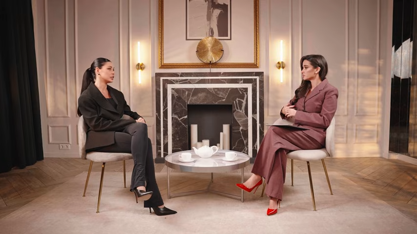 Ирина Пинчук и Ксения Бородина. YouTube / @ksenia.borodina