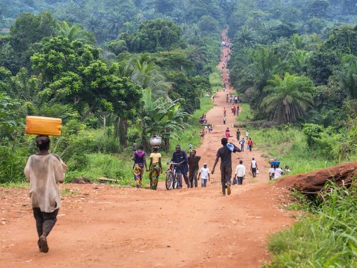 Быстро — это медленно, но без перерывов. 
Японские пословицы и поговорки.
