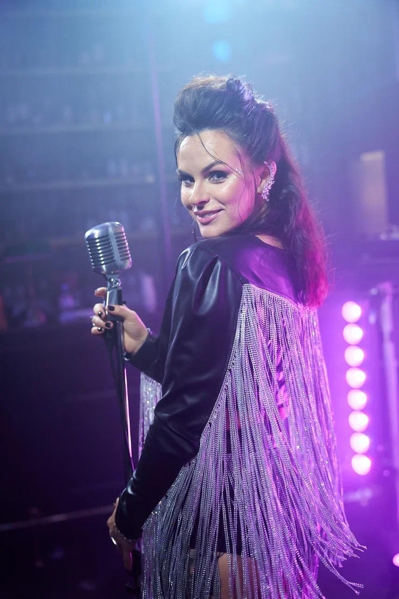 Листайте вправо, чтобы увидеть больше изображений