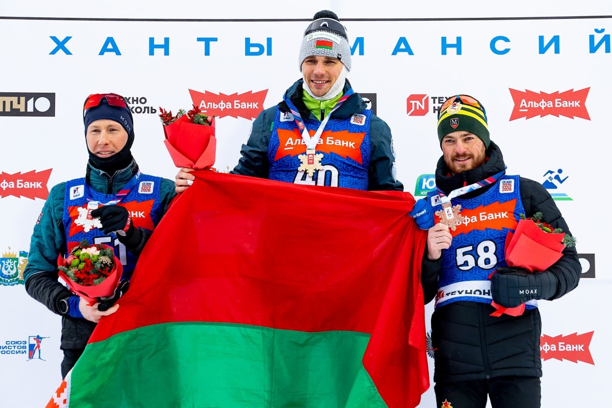    Первым в мужском спринте Кубка России по биатлону к финишу пришел Антон Смольский