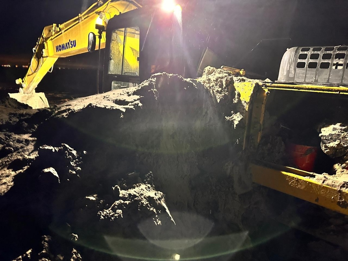    В Югре на песчаном карьере погиб машинист экскаватора