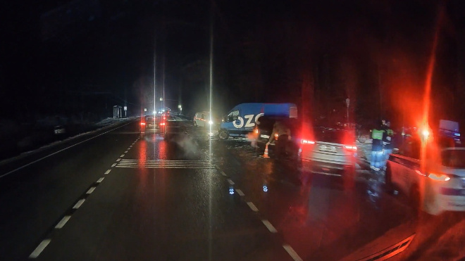 Фото: скриншот видео из ВК-сообщества "ДТП и ЧП | Санкт-Петербург | Питер Онлайн | СПб"