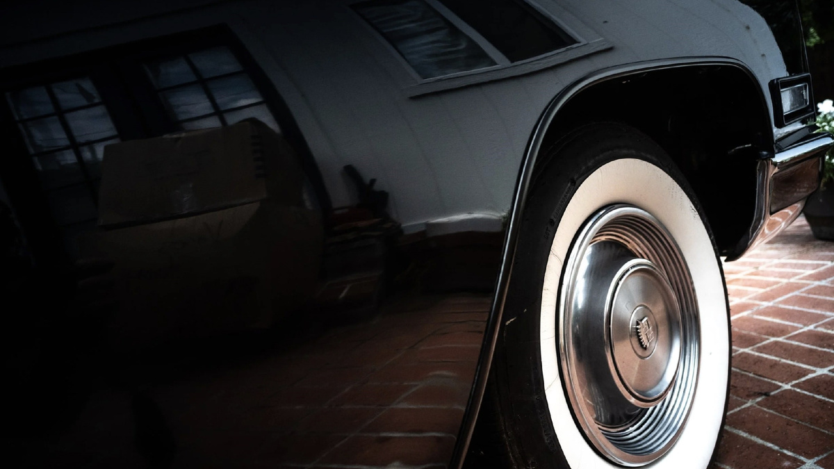 Cadillac Coupe DeVille 1968 года