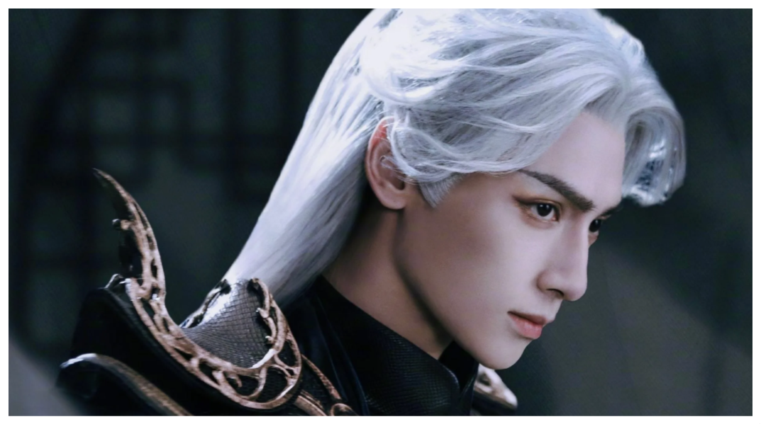 Снимок с экрана монитора. Актер Лео Ло (Ло Юнси)