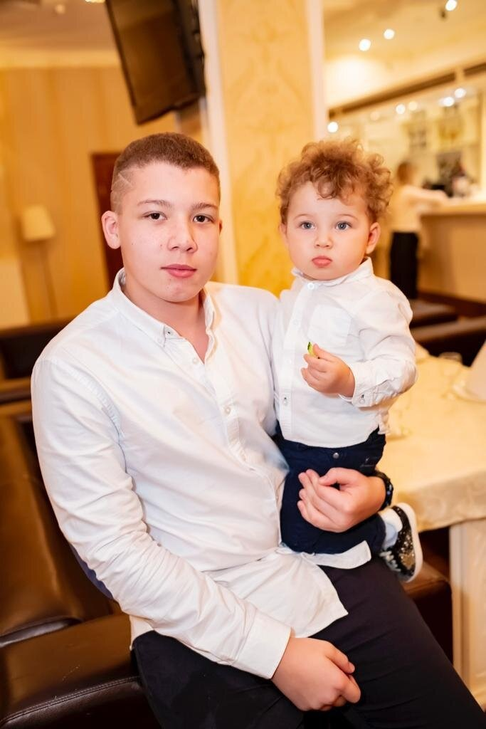 Даниил с братом
