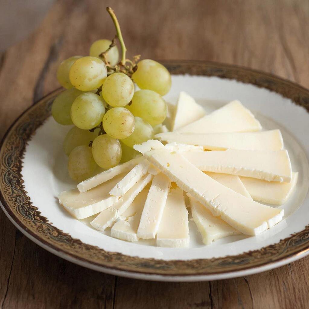 иллюстрация к данной статье сгенерирована нейросетью ГигаЧат по описанию автора